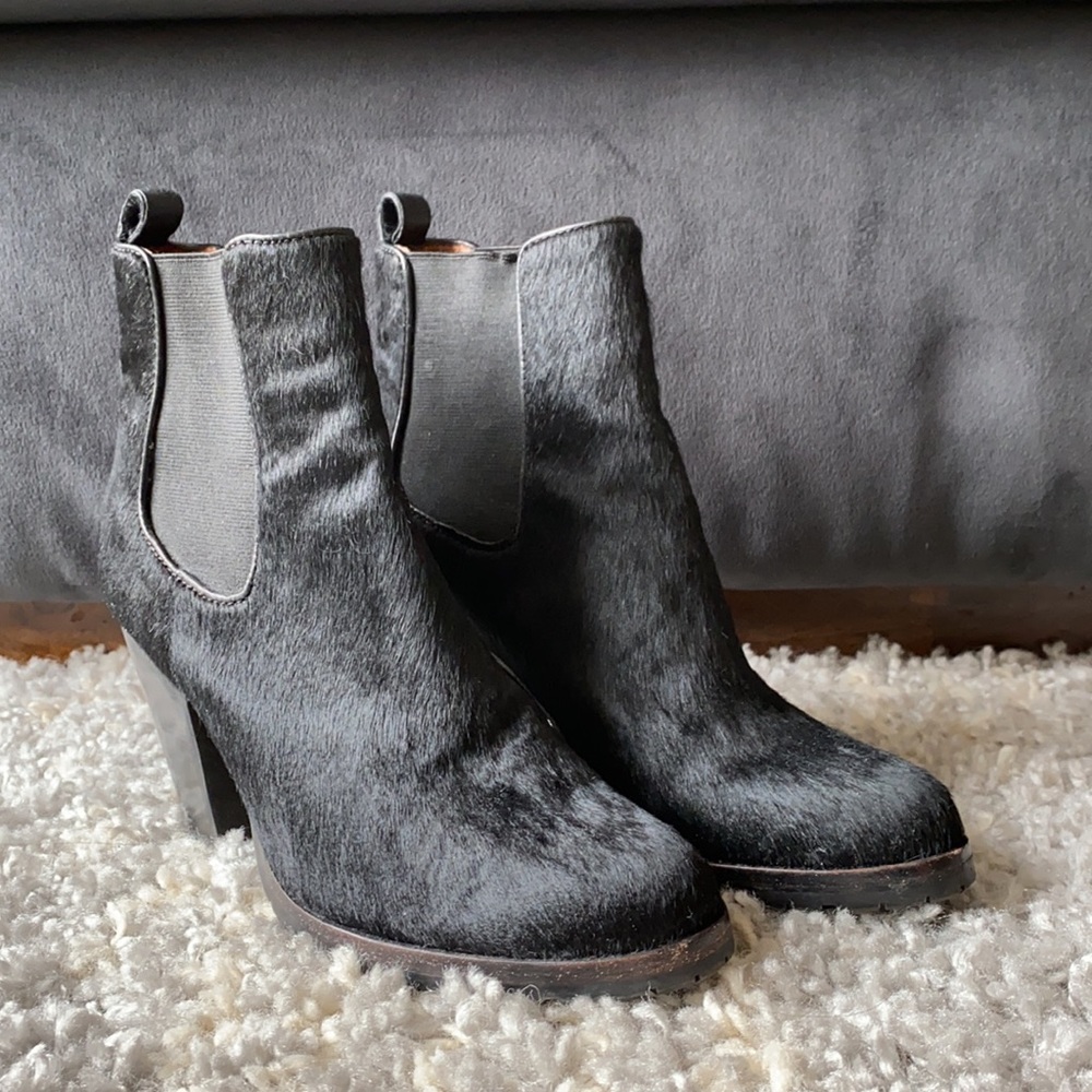 Frye Tate Haircalf Chelsea Bootie - Black